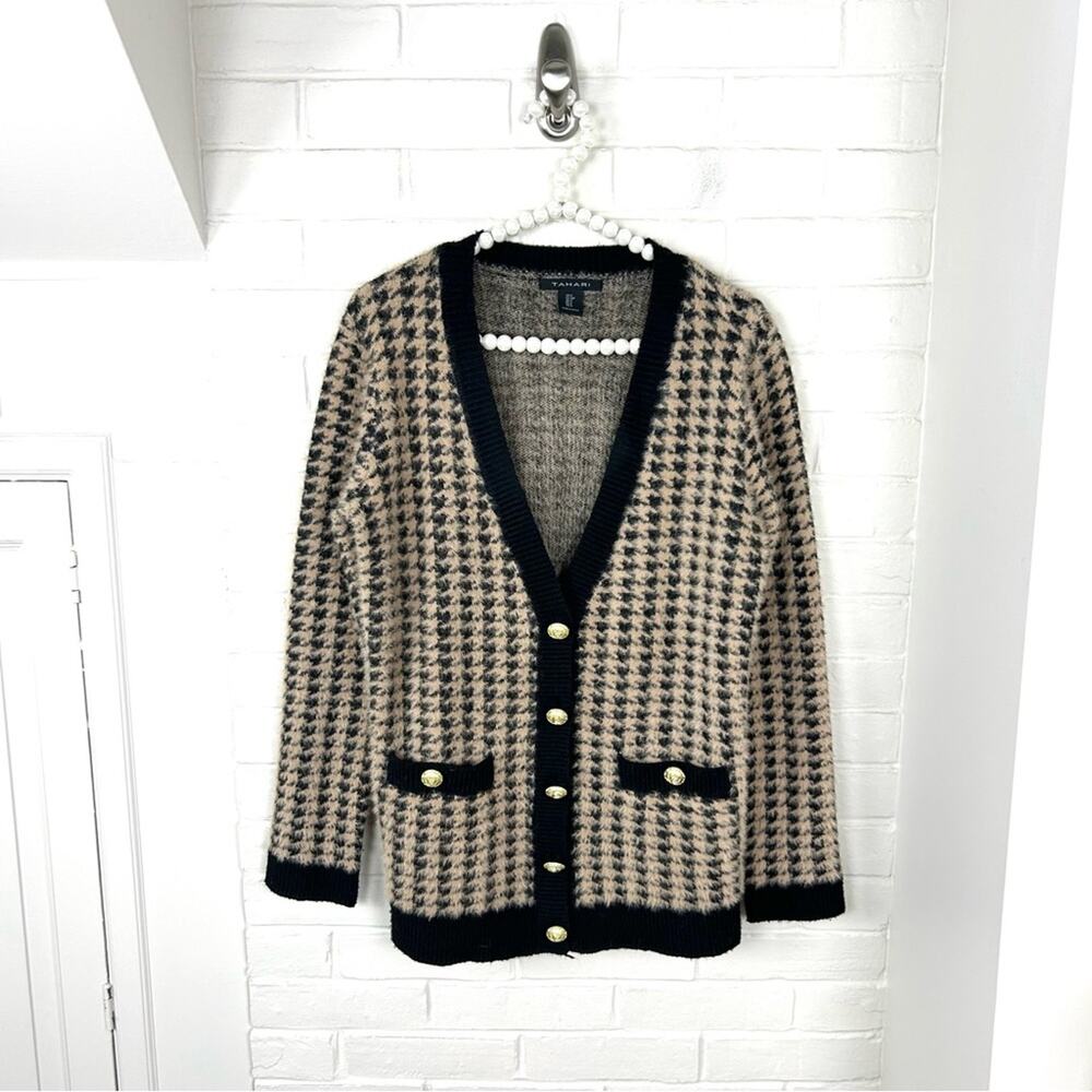 Tahari Brown Black Houndstooth Pattern Fuzzy Eyelash Cardigan Sweater Size S
